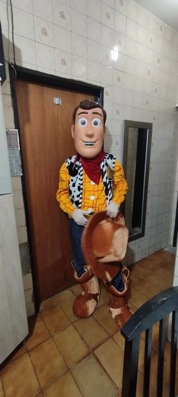 Fantasia Woody - Toy Story surrealista  - Foto 2