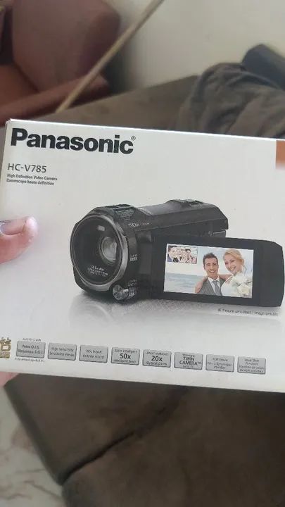 Câmera Panasonic HC -V785