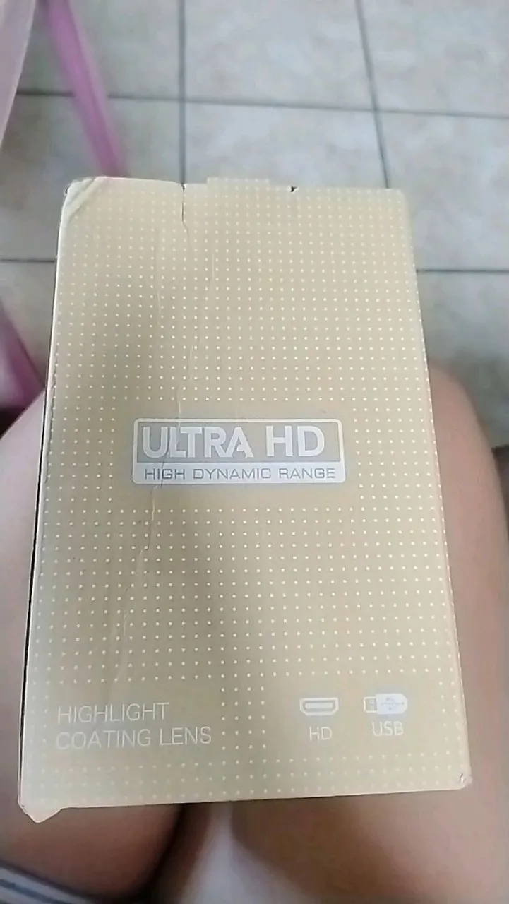 Projetor Ultra HD com Lente Coating