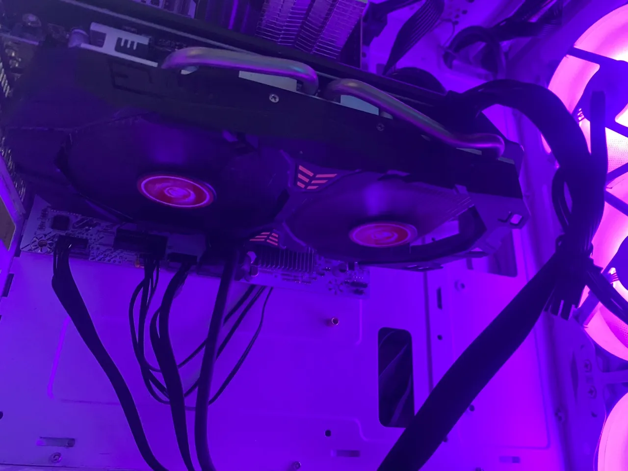 RX 580 VEINEIDA (NOVA)