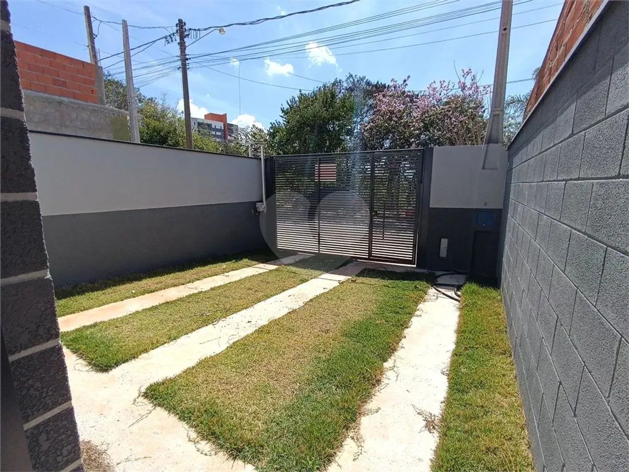 Oportunidade Imperdível! Casa à Venda - Foto 2