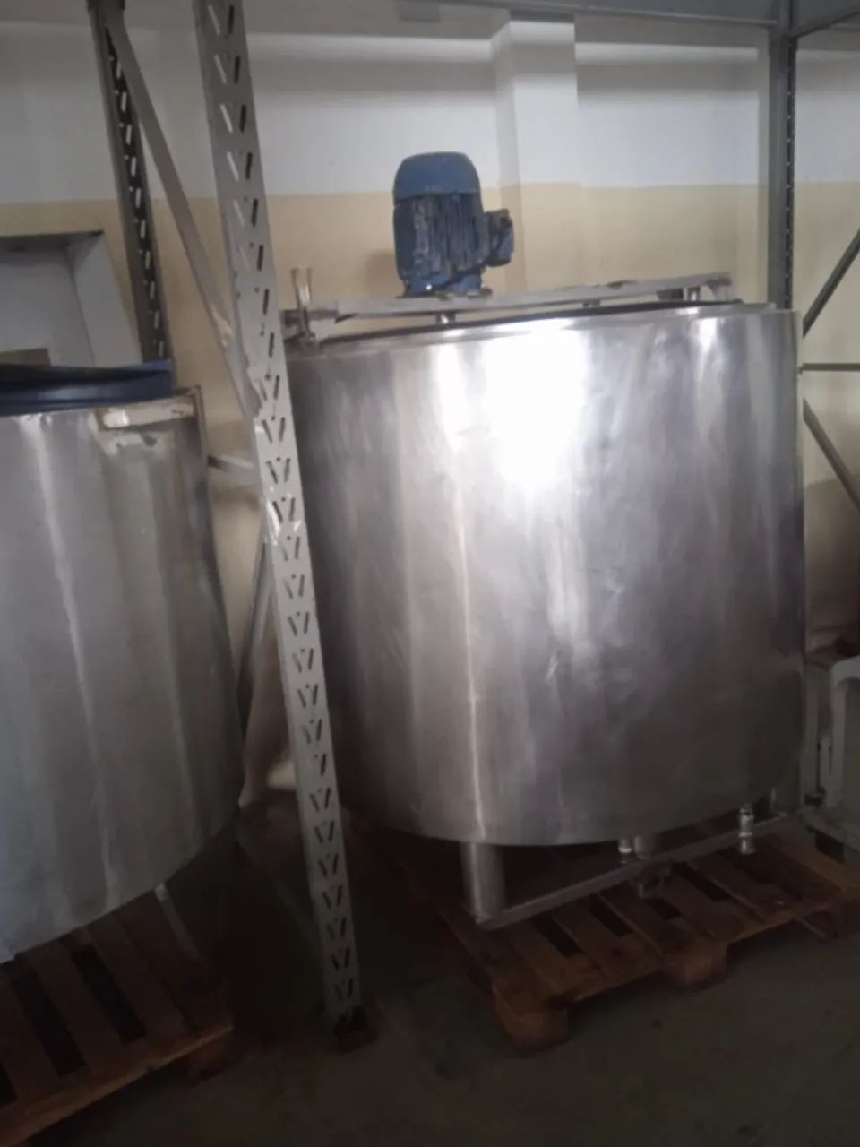 TANQUE EM AÇO INÓX CAP. 1100LTS - Foto 3