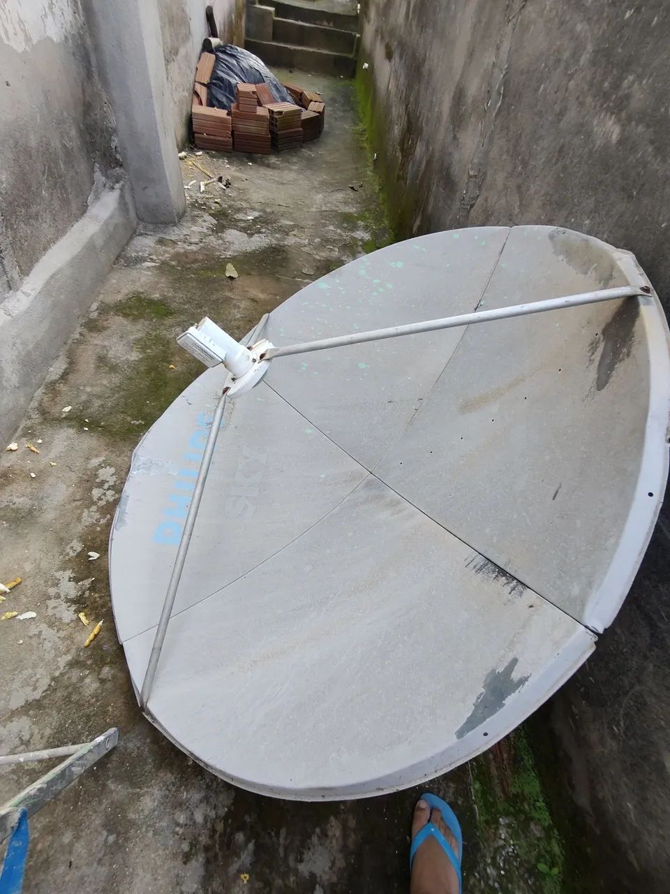 Antena parabólica fechada 1.5m - Foto 2