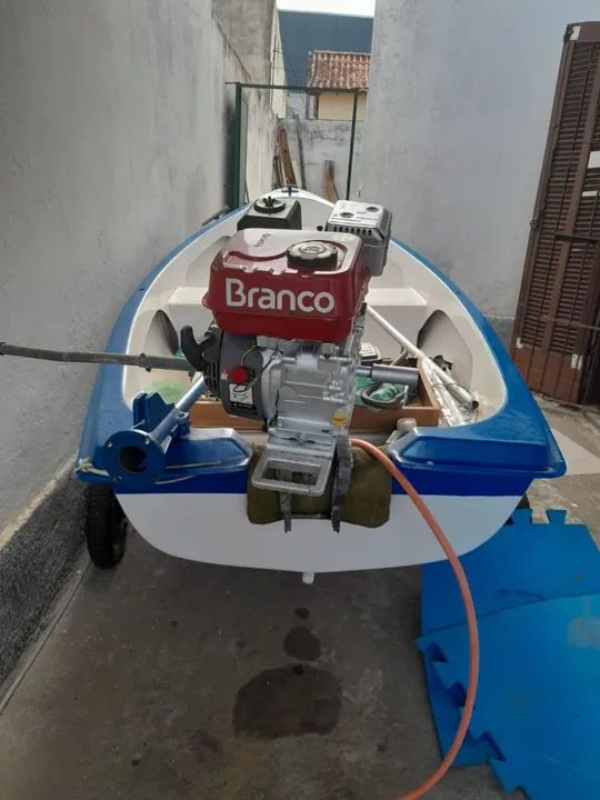 Barco de fibra, Motor 4 Tempos, remos, âncora Iguaba grande  - Foto 2
