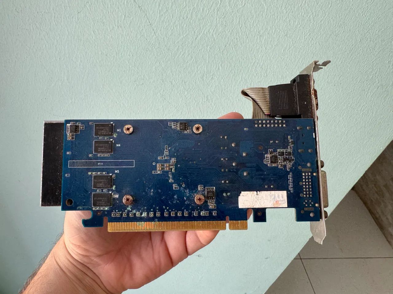 Placa de vídeo Asus En210 silent 1 gb Ddr3 GeForce 210 - Foto 2