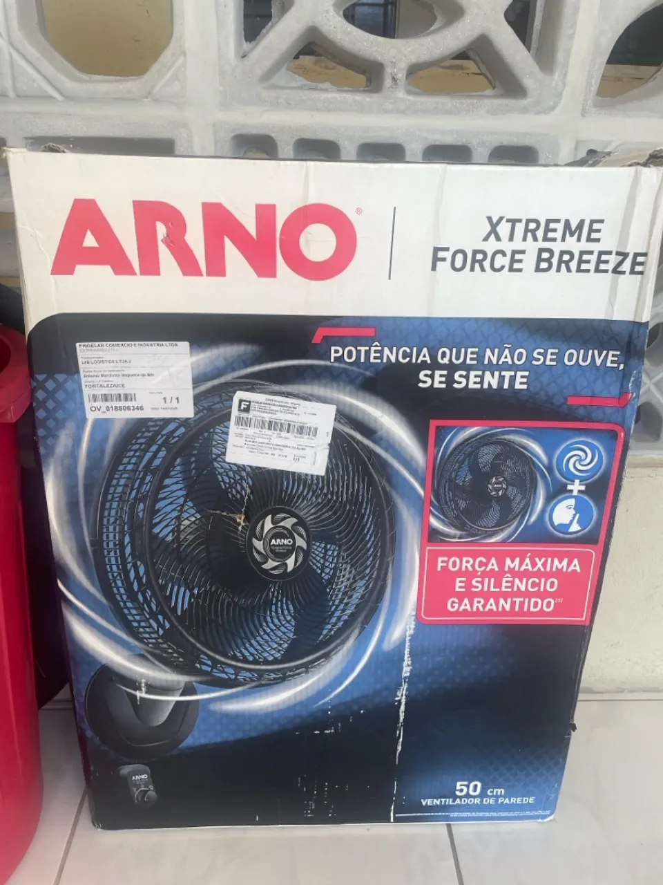 Ventilador de Parede Arno Xtreme Force Breeze com 6 Pás 50cm Preto