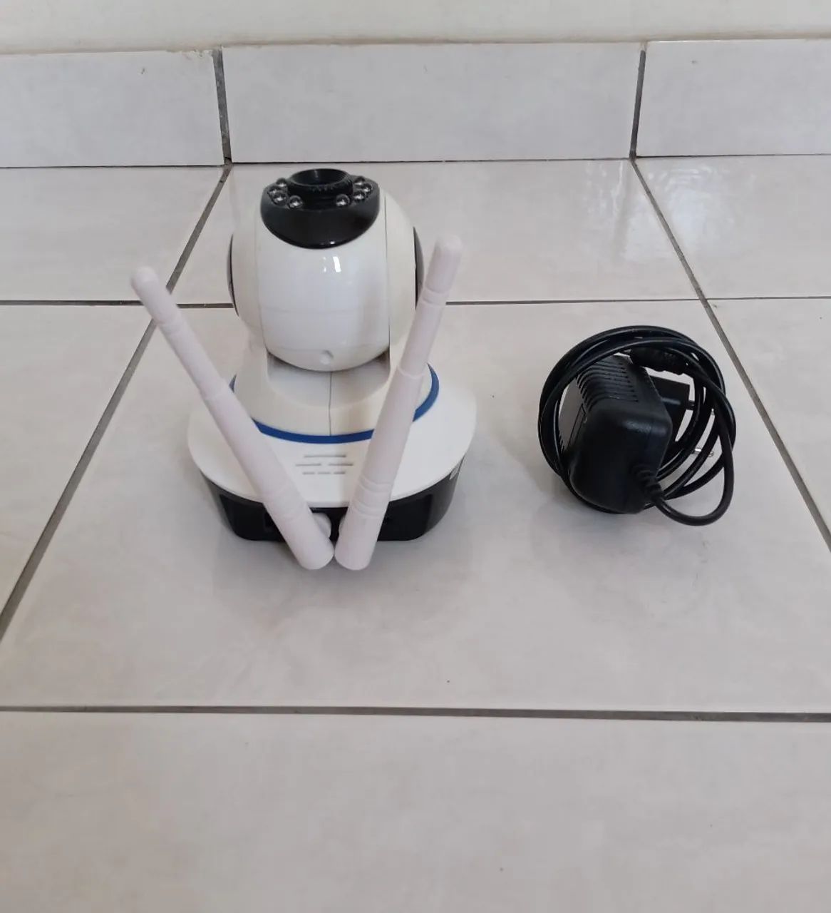 Vendo Câmera Wireless - Foto 2