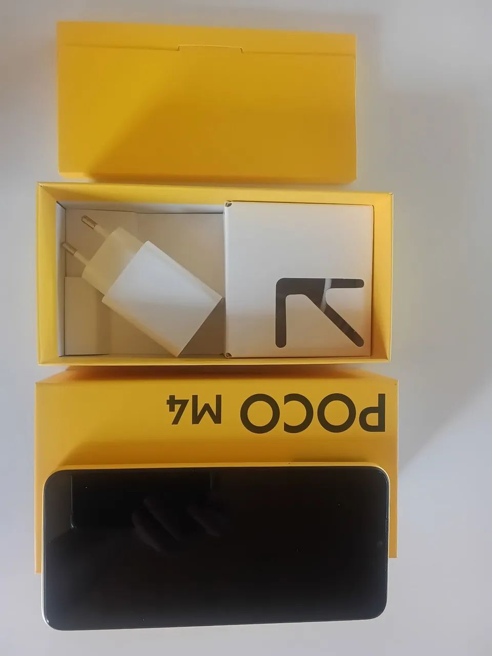 Vendo celular Xiaomi POCO M4 5G Amarelo - Foto 3