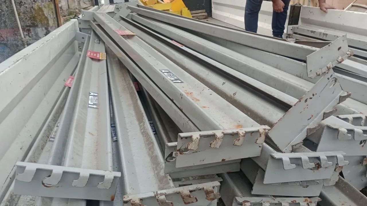 Porta paletes 64303954513410123