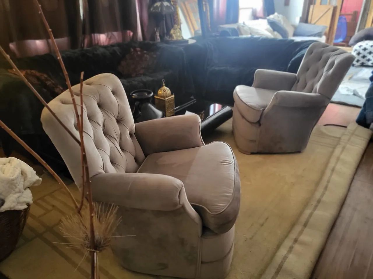 Par de Poltronas vintage em Veludo Cinza. - Foto 5