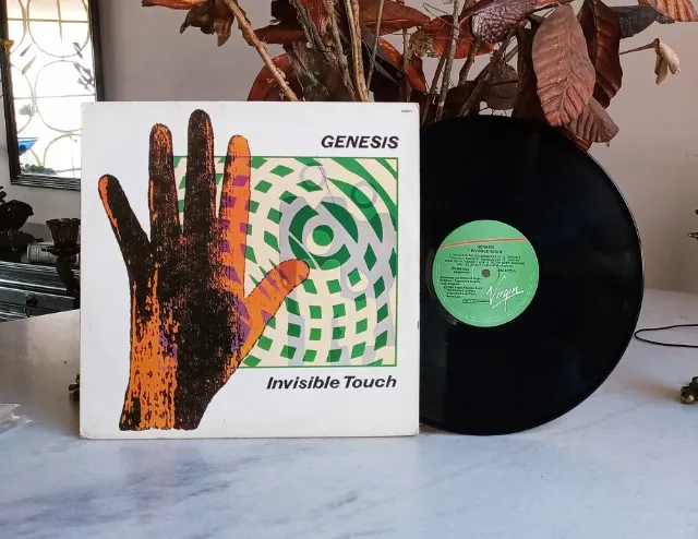 LP GENESIS - Invisible Touch (1986) c/ ENCARTE + CD Brinde