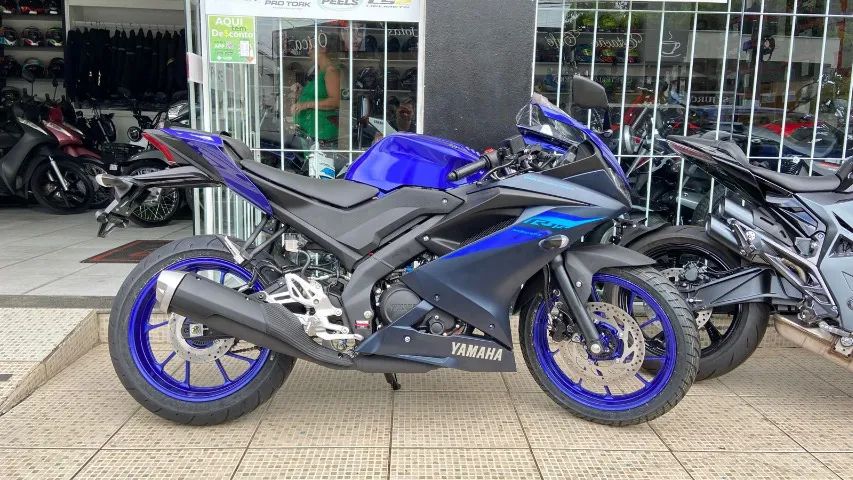 Yamaha R15 2025 0km A pronta entrega, aceito troca e financiamento - Foto 2