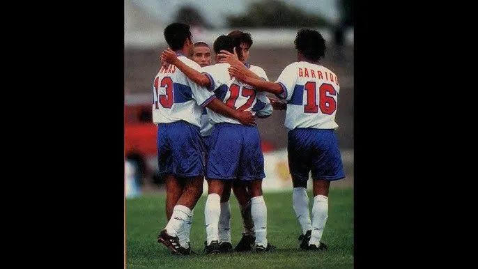 Camisa de jogo da Universidad Catolica de Chile 1998 - Foto 3