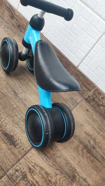 Bicicleta de equilíbrio Buba  - Foto 3