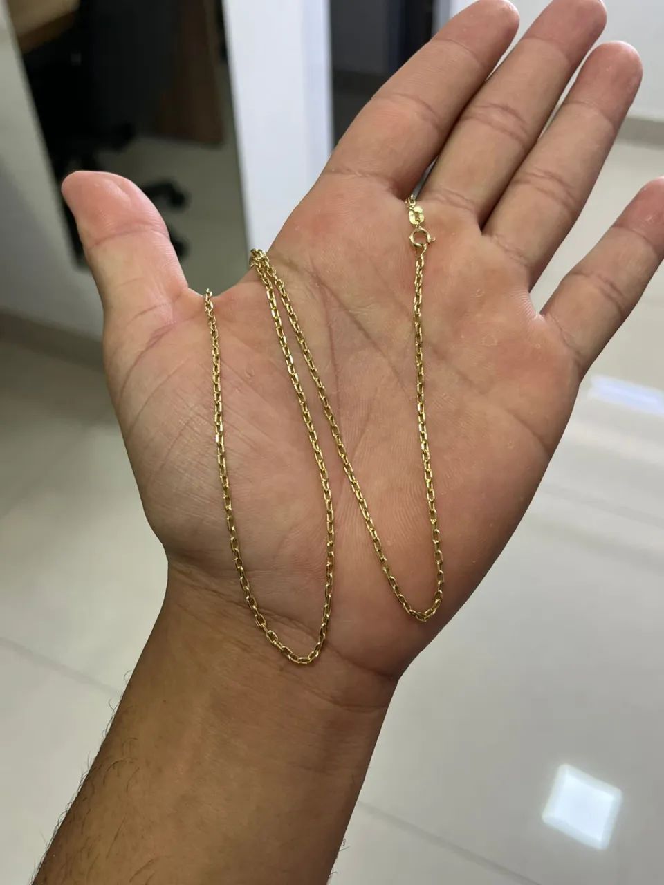Corrente cadeado fina Ouro 18k