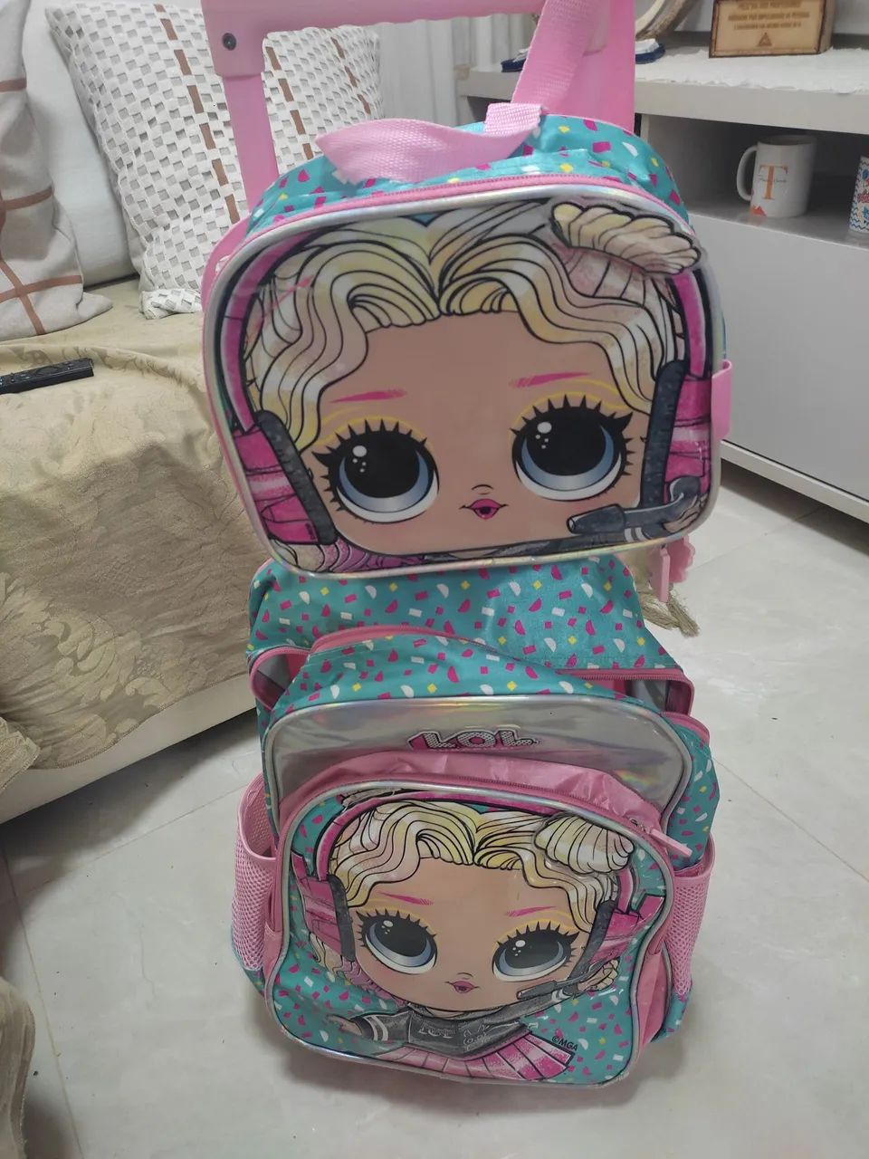 Mochila infantil feminina com rodinhas  - Foto 4