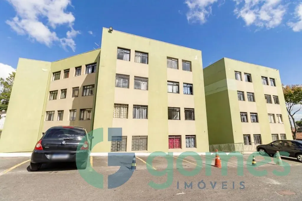 Apartamento com 3 dormitórios para alugar, 65 m² - Capão Raso - Curitiba/PR
