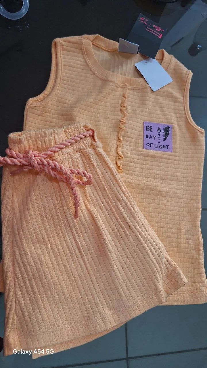 Conjunto roupa infantil Angerô veste 6 a 8 anos 