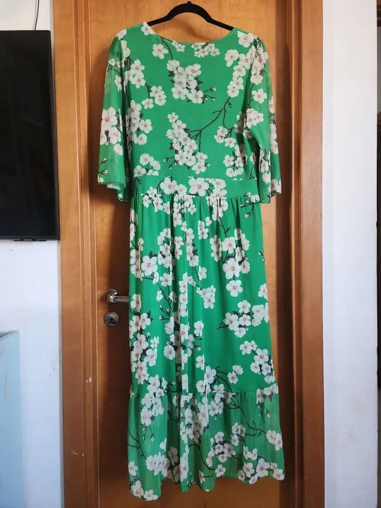Vestido midi verde floral tam 48 - Foto 3
