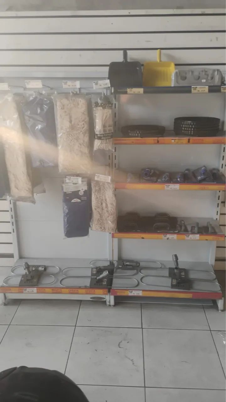 Ponta de Gôndola 1,65 cm altura com base de 0,42 cm 