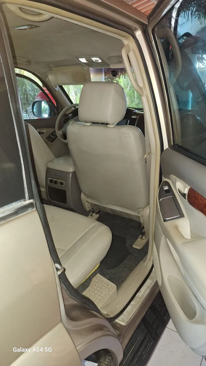 Toyota Prado - Interior Impecável