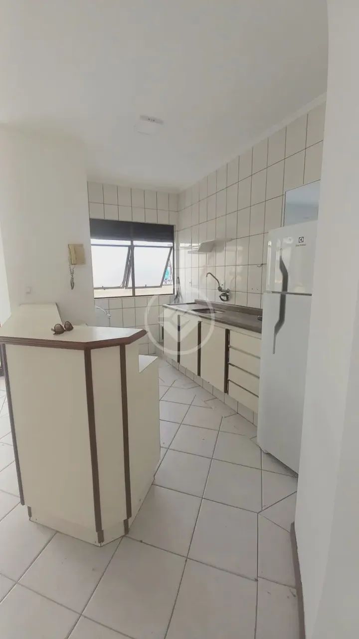 JF/ Apartamento com 1 quarto, AMPLO TERRAÇO, em Centro - Florianópolis - SC - Foto 5
