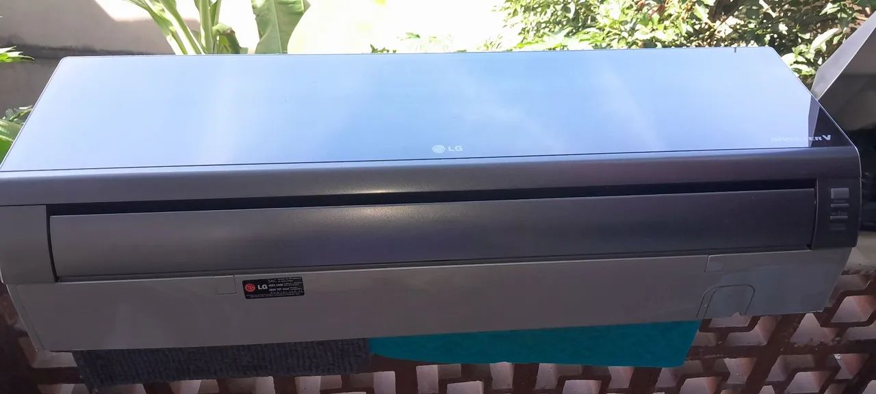 Ar Condicionado LG Split Inverter 9.000 BTUs