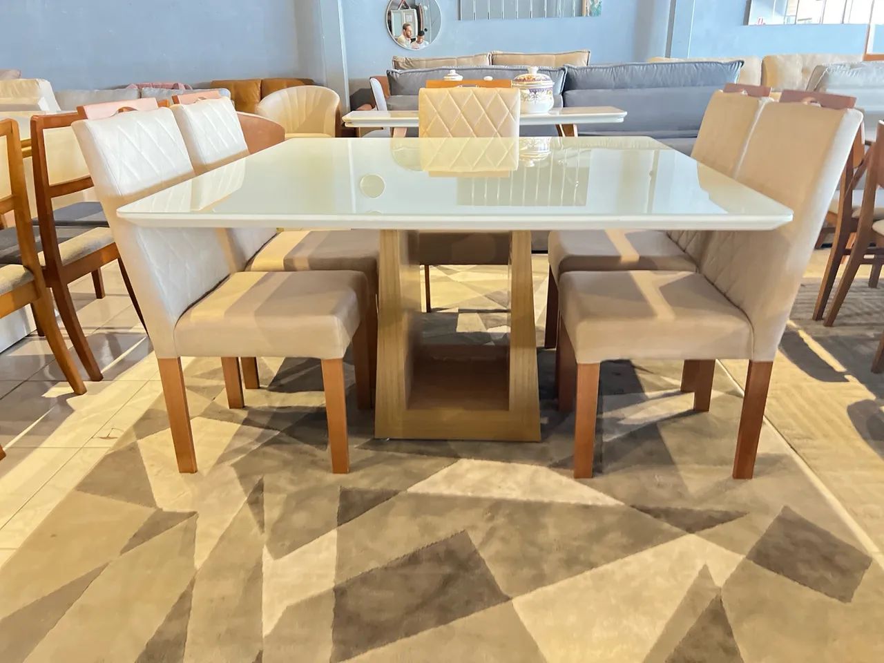 Conjunto de mesa de jantar elegante de madeira  - Foto 2