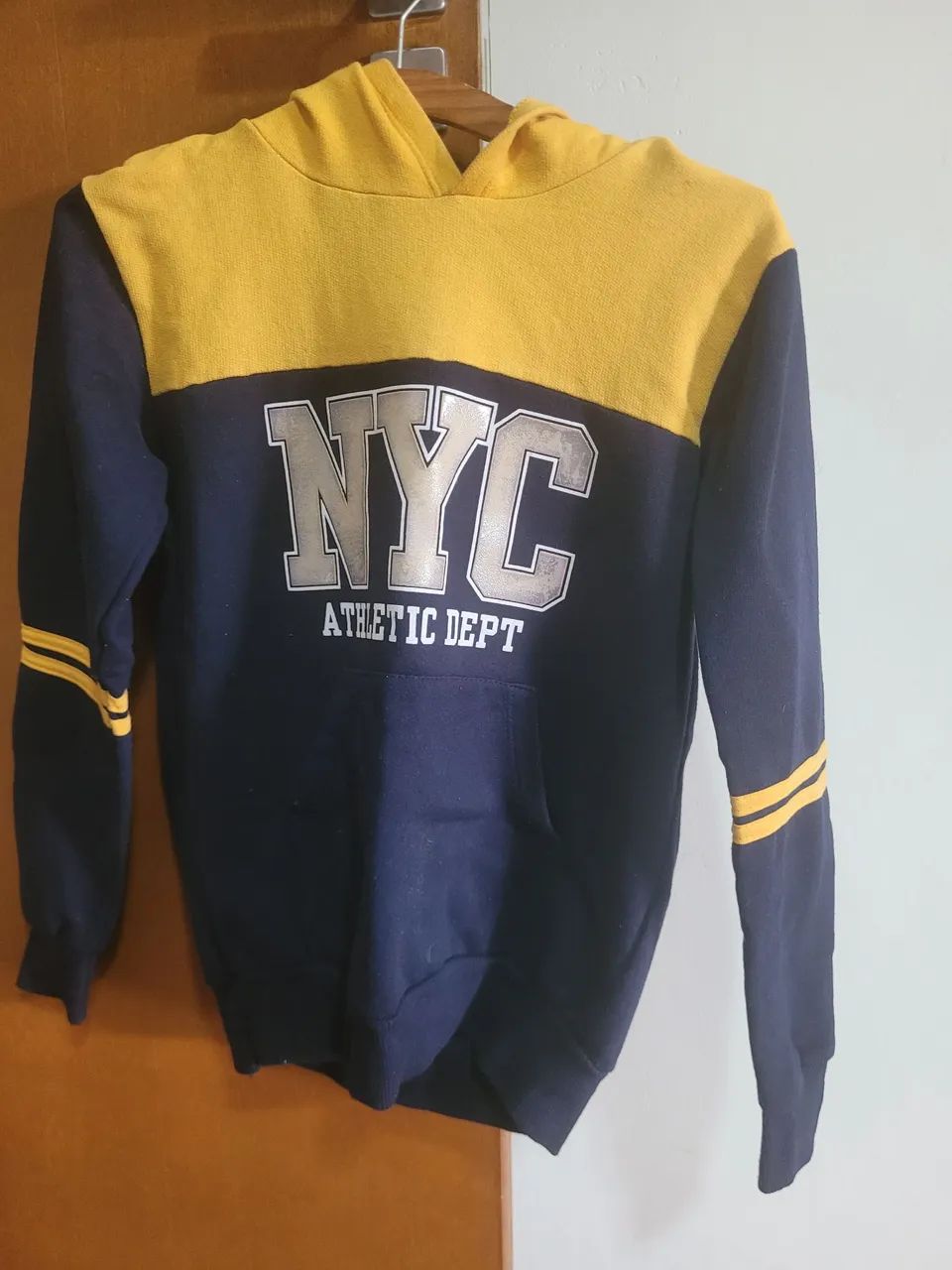 2 blusas de frio (jaqueta esportiva e moleton) - Foto 4
