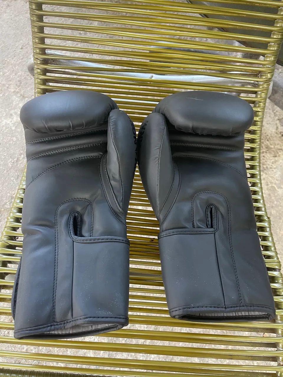 Luva de Box / Muay Thai Iron Arm.  - Foto 2