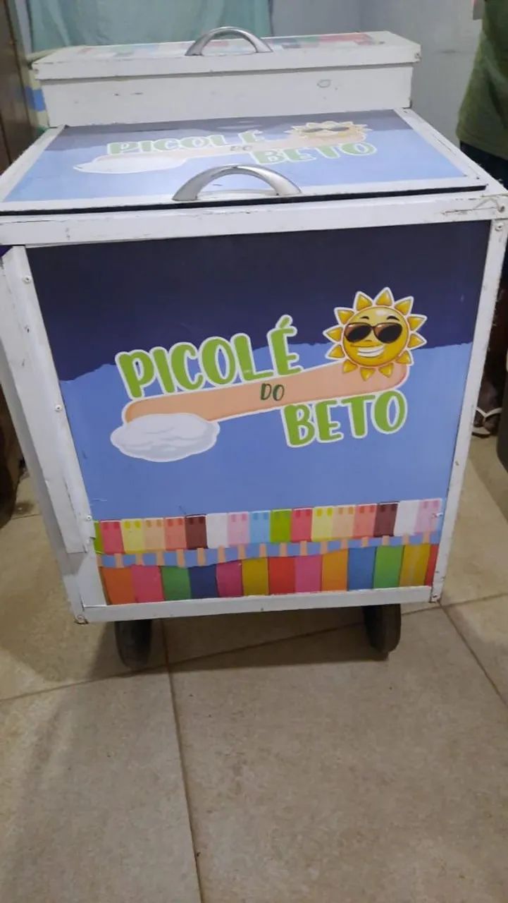 Carrinho de açaí 