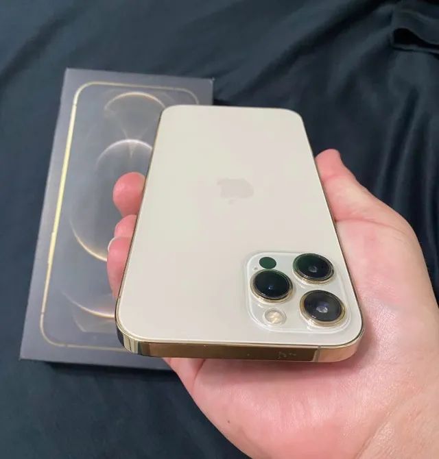 iPhone 12 Pro Max gold impecável - Celulares e Smartphones