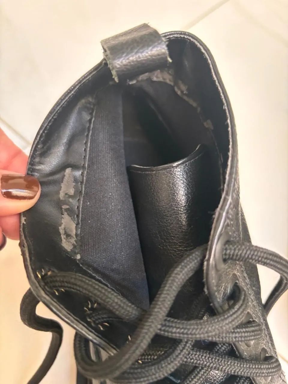 Bota em couro Via Mia. - Foto 4