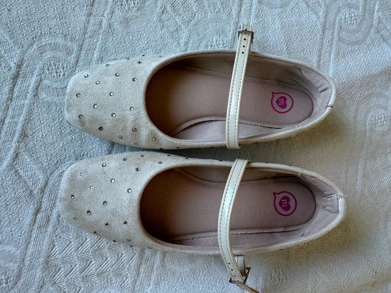 Sapatilhas estilo boneca. - Foto 4