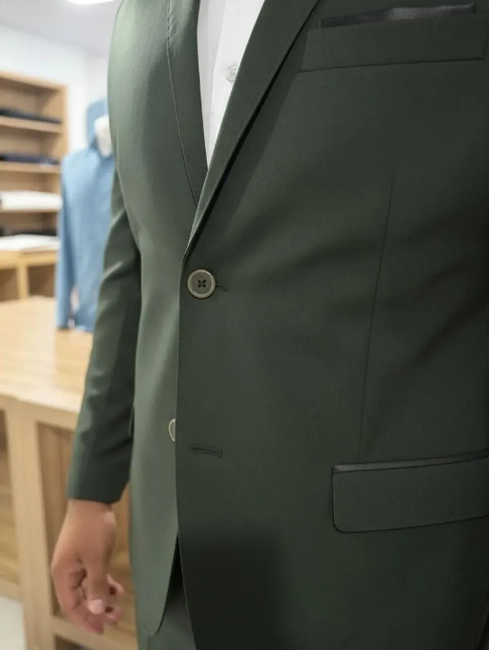 Conjunto de terno  verde escuro Nº 56 - Foto 5