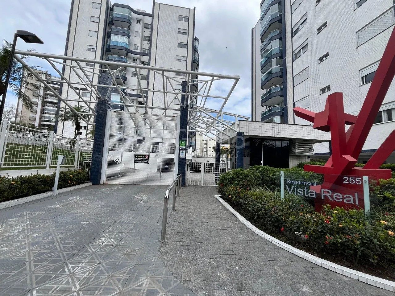 3 quartos, sendo 1 suíte, no Itacorubi - Foto 2