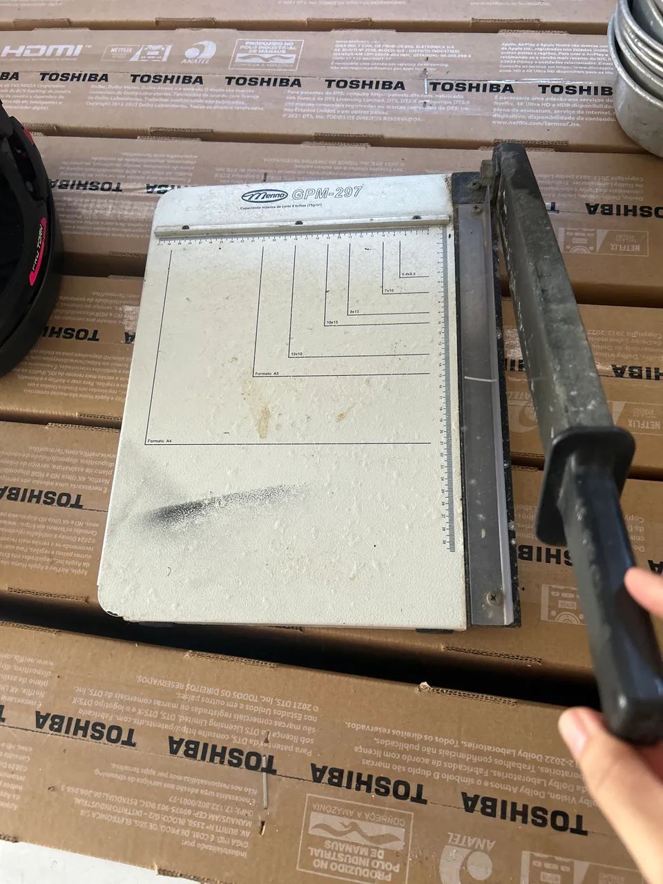 Guilhotina de papel  - Foto 2