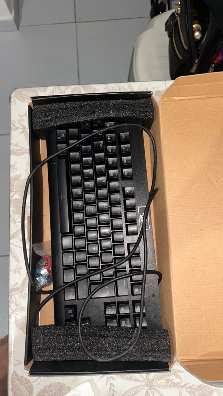 TECLADO GAMER REDRAGON - Foto 3