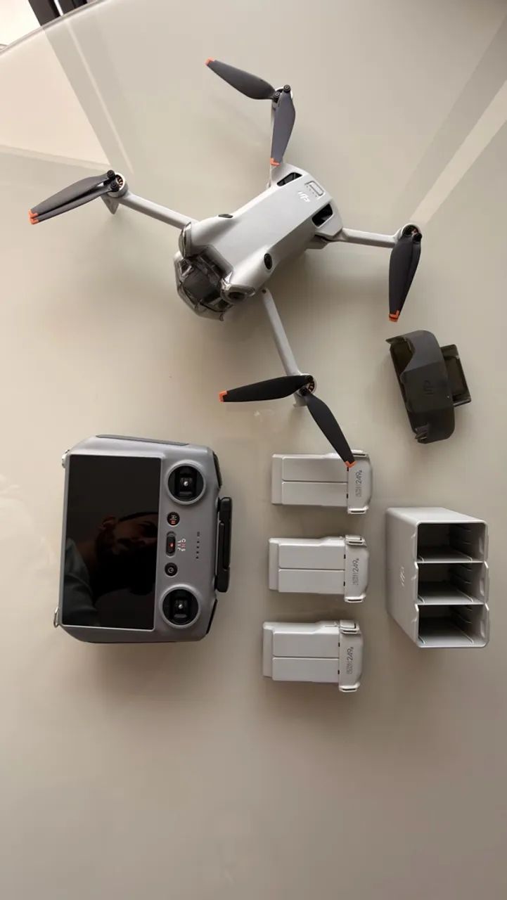  VENDO DJI MINI 4 PRO - KIT COMPLETO - Foto 2