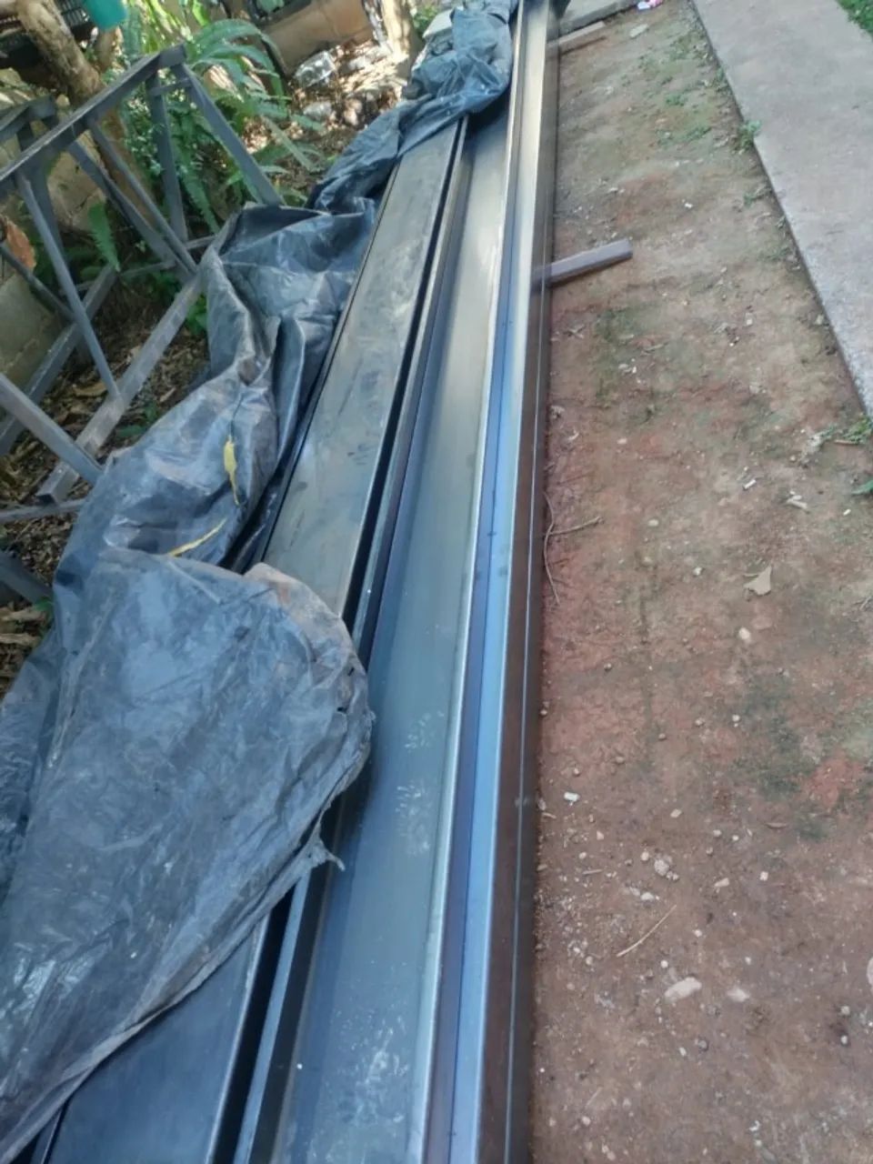 Perfilados 200x75x20 - chapa 24 - 13 peças. Valor R$215, 00 cada um - total R$2.795,00 - Foto 3