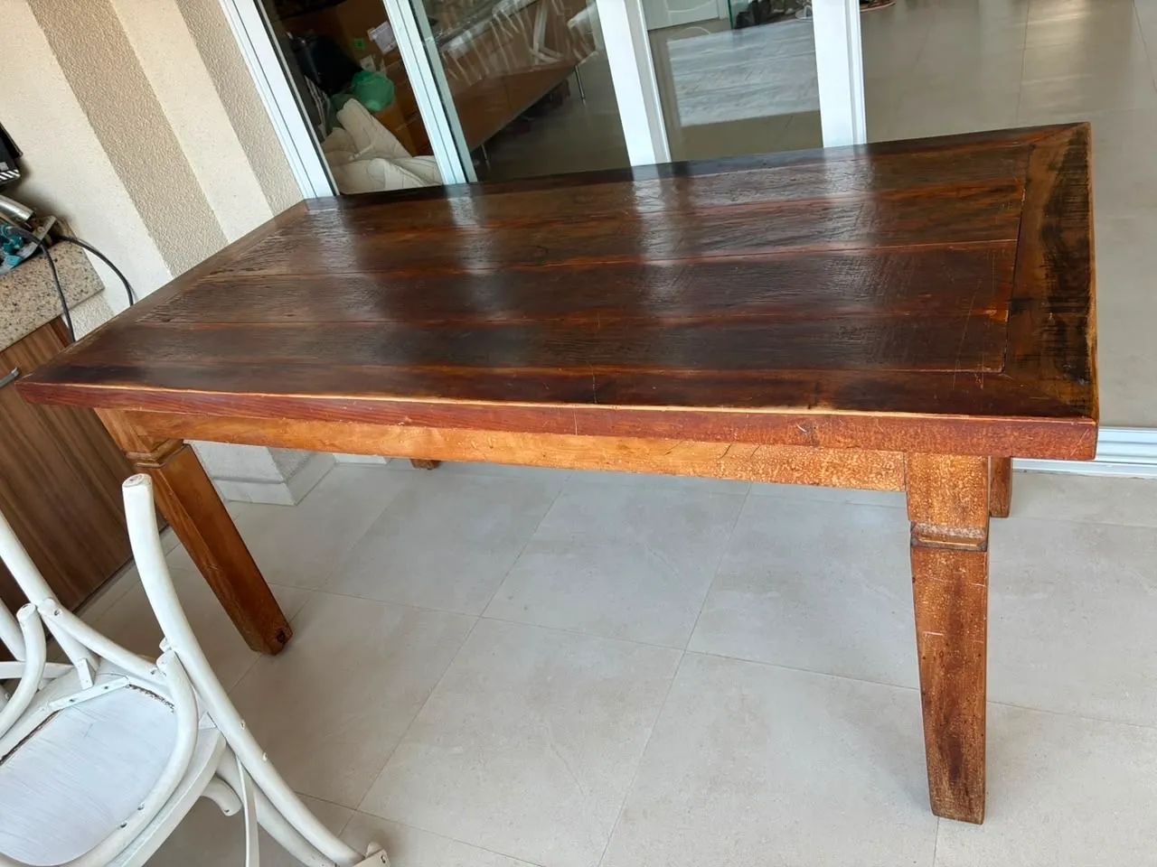 Mesa de Jantar em Madeira Maciça + 6 Cadeiras (podem ser vendidos separadamente) - Foto 2