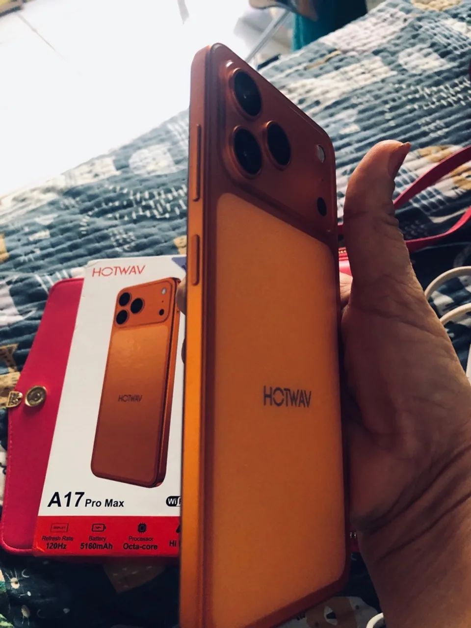 A17 pro max / Hotwav - Foto 2