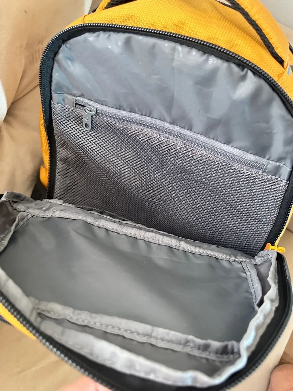 Mochila Samsonite - Excelente nova  - Foto 5