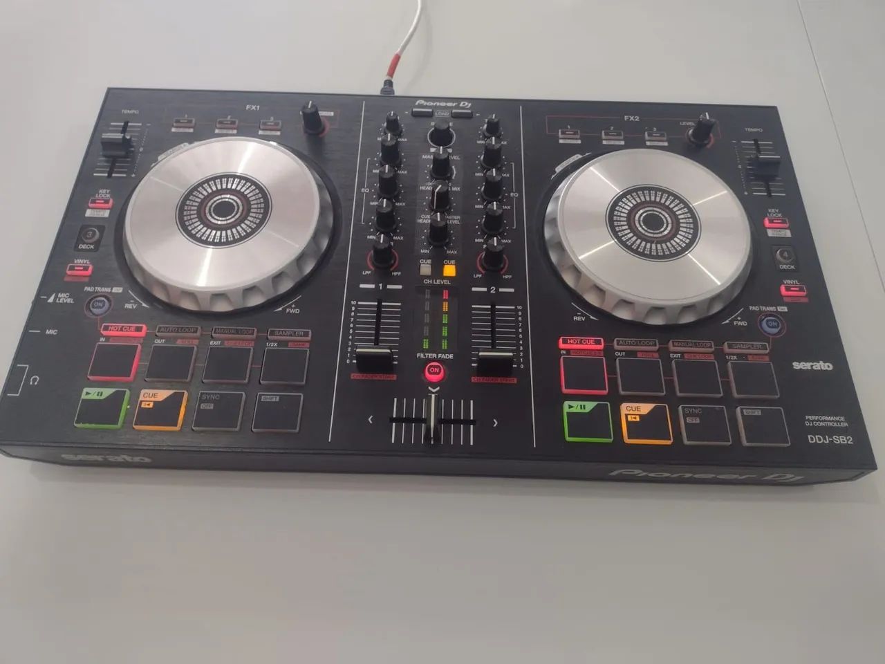 Controladora DJ Pioneer DDJ- SB2