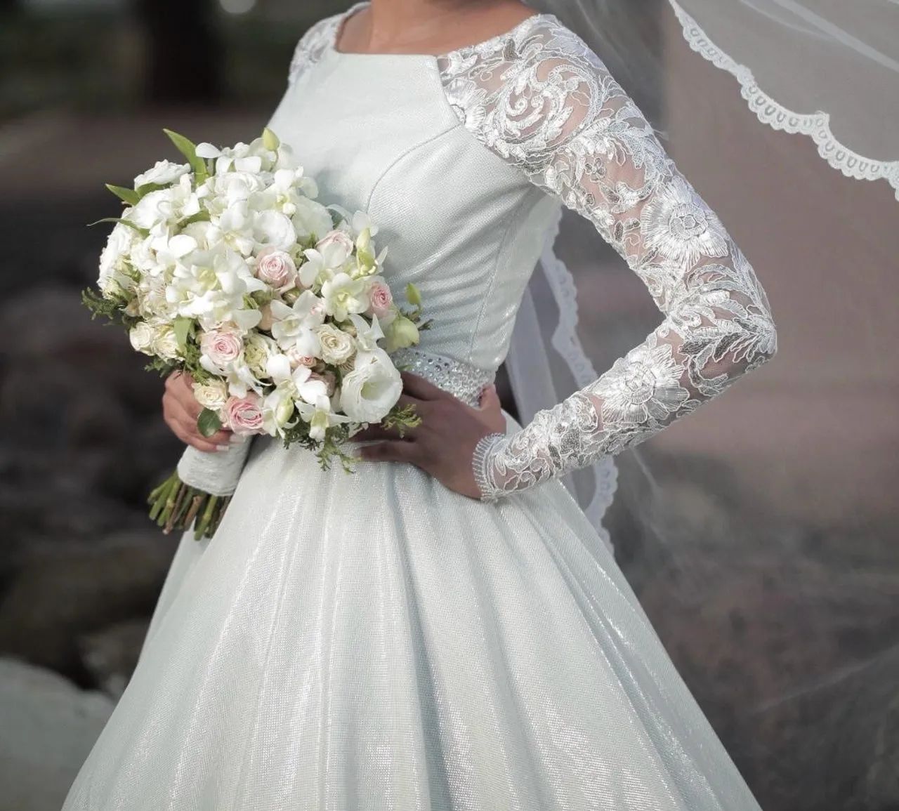 VENDO VESTIDO DE NOIVA  - Foto 5