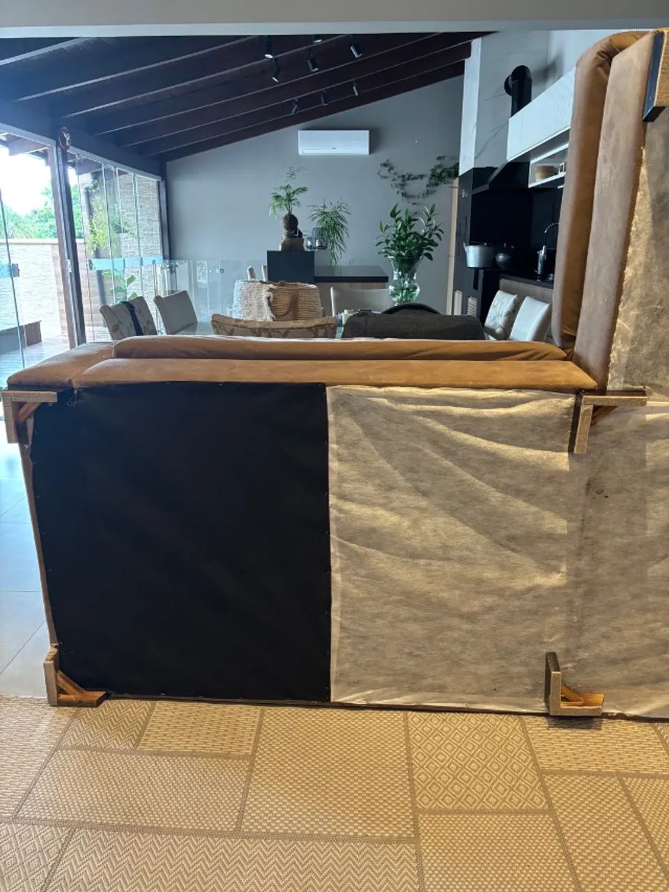 Sofá com Chaise Confortável (2,20m x 1,60m) - Foto 4