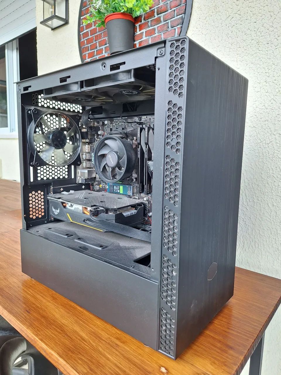 PC R5 3500 + Gtx 1650 super + 16Gb Ram + 1200GB armazenamento  - Foto 4