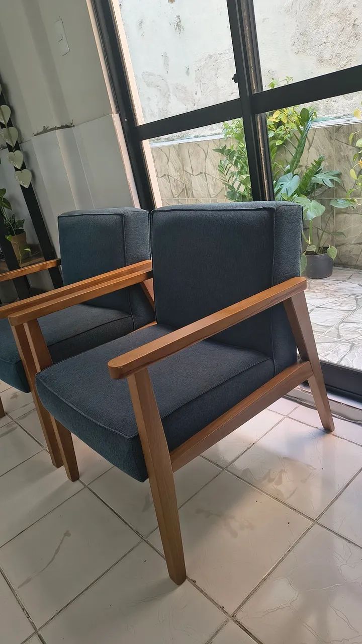 2 Poltronas de madeira - Foto 2