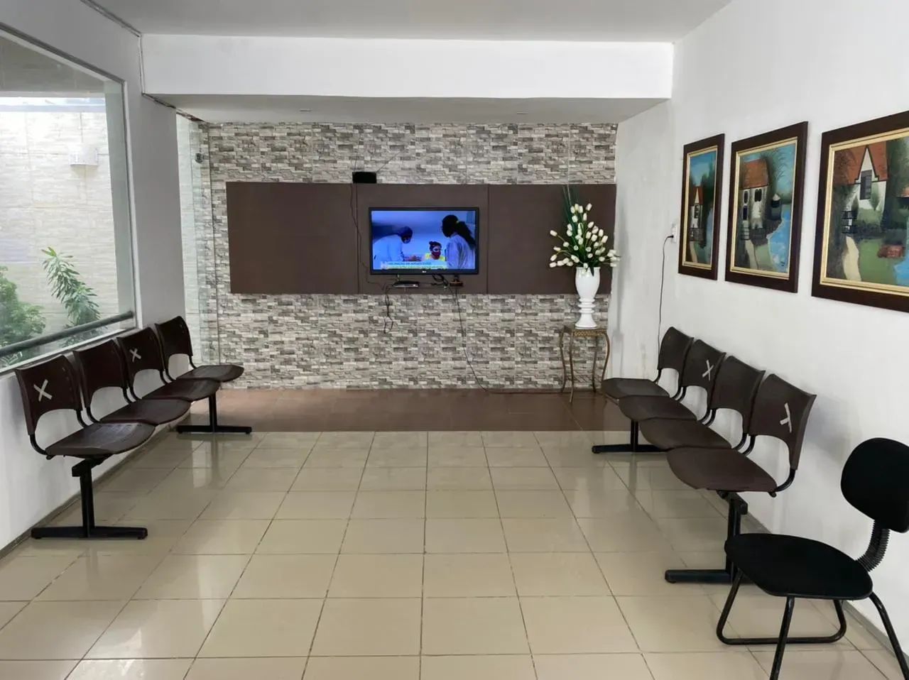 Vendo AMPLO prédio comercial Miramar com 668m2, 3 andares e 14 salas! - Foto 2