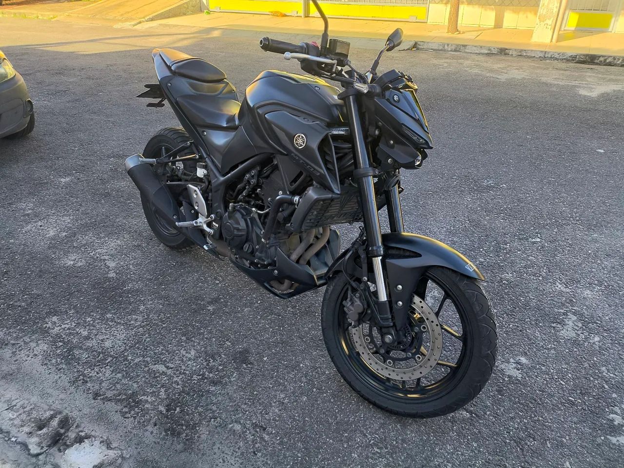 Moto MT03 preta - Foto 2